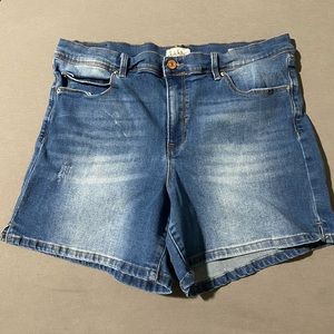 Nicole Miller shorts